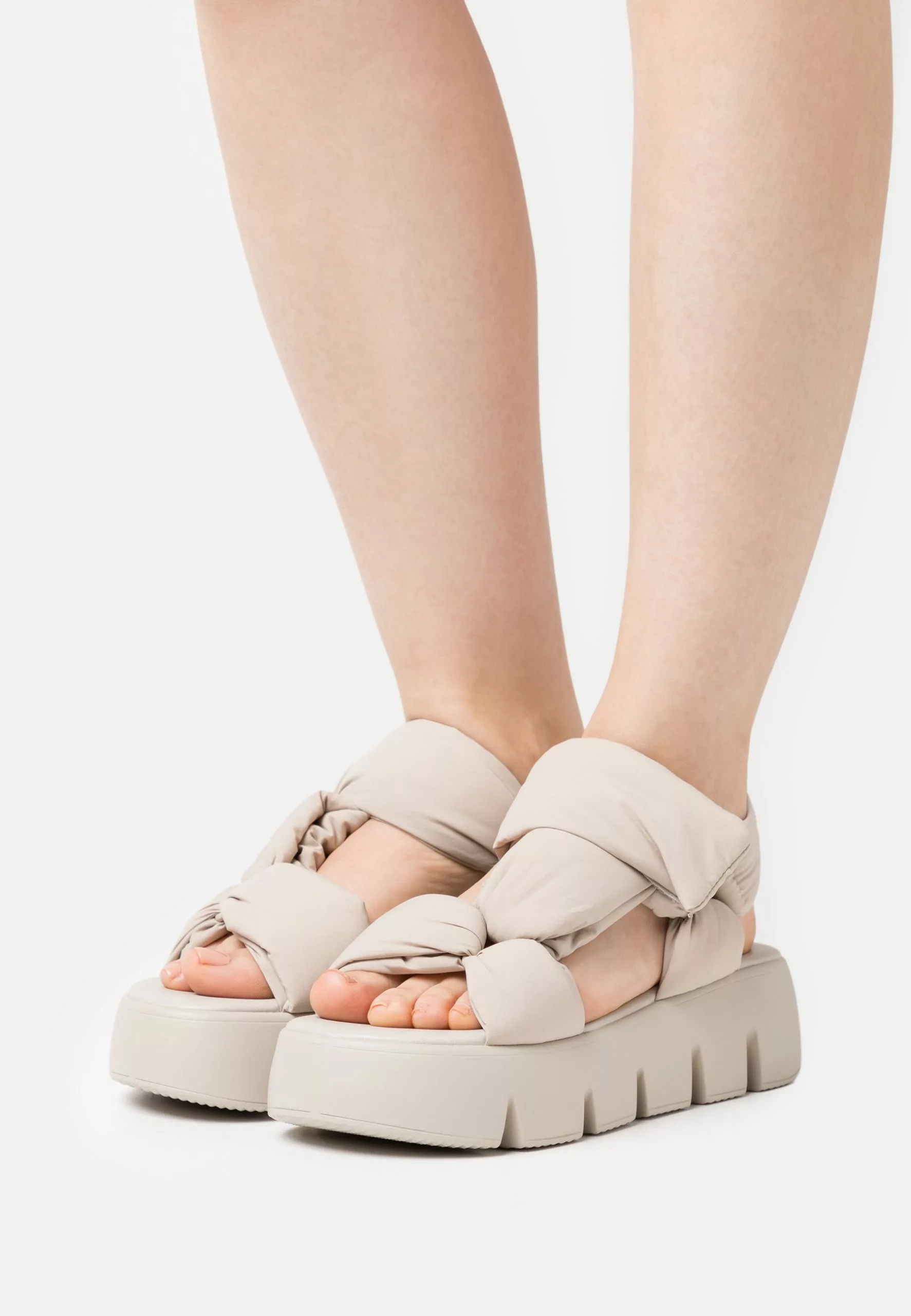 Steve Madden Bonkers - Sandalen Met Plateauzool - Greige